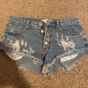 Signature 8 size small denim shorts